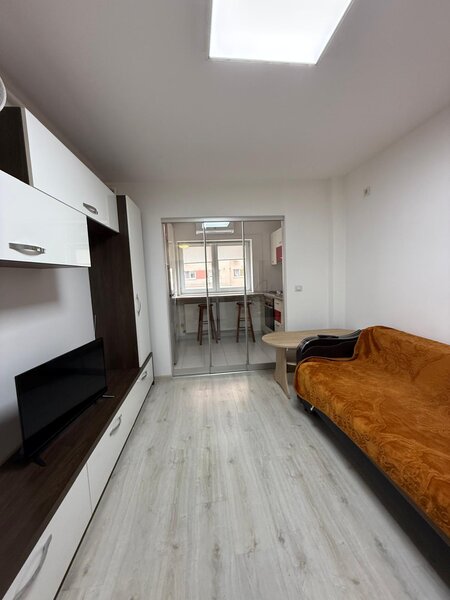 Titan, Palladium Residence,